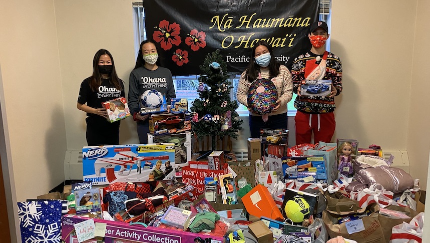 NHOH Club with holiday toy donations