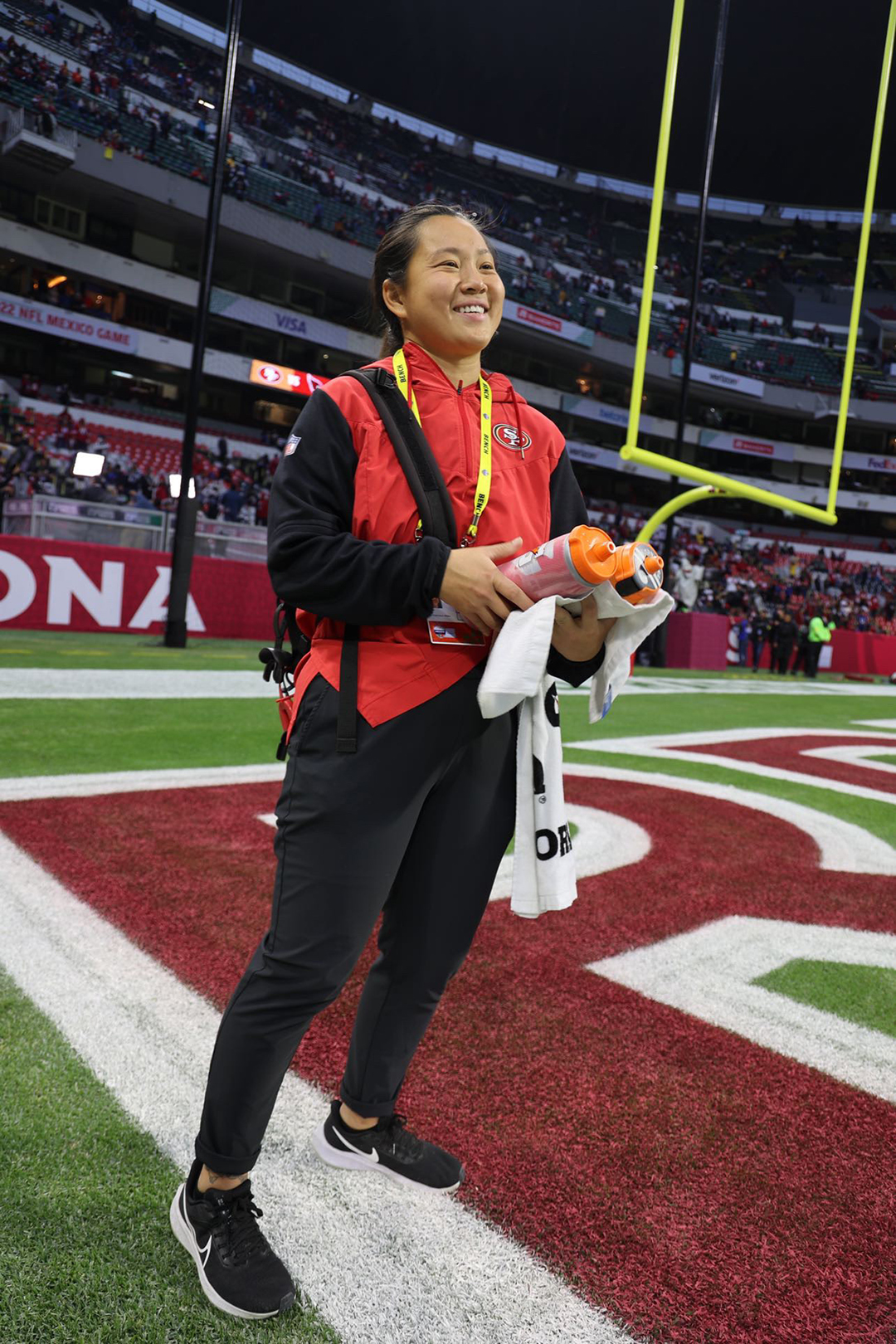 Oahn Ngo MSAT '22 stands on the sidelines of a 49ers game. Courtesy of Oahn Ngo.
