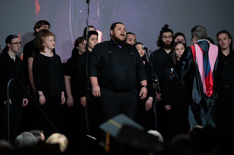 The Pacific University Chamber Singers, featuring soloist Dezmon Moon '23