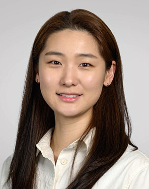 Esther Kim OD '26