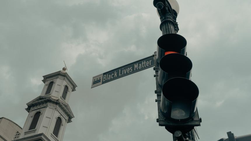black lives matter street sign