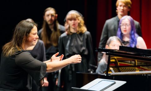 Katy Green Conducts Pacific University's Chamber Singers, February 2025