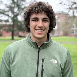 Photo of peer tutor Zane Goldman