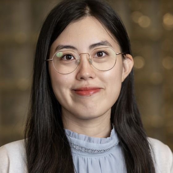 Photo of Lynn Zhou