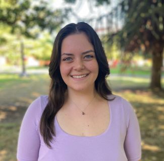 Photo of peer tutor Angelina Caviness