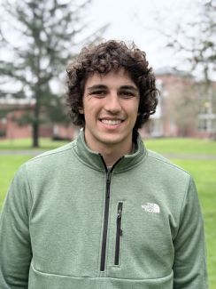 Photo of peer tutor Zane Goldman