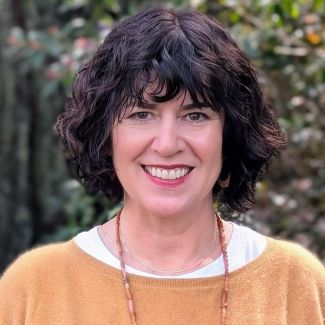 Jennifer Lewton Labovich