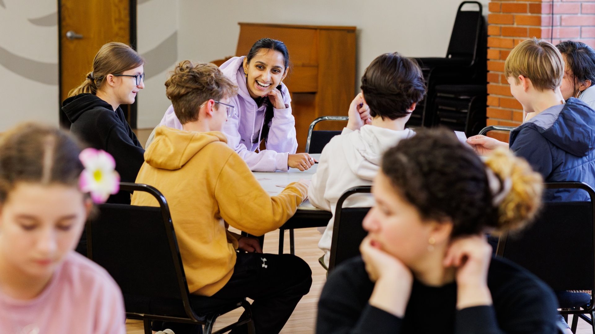 Psychology students on a game project